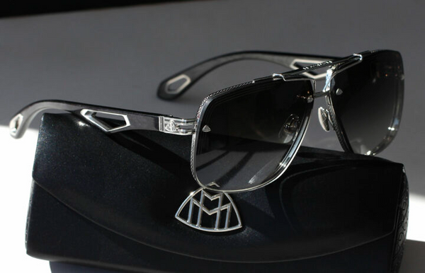 Eleve su Estilo con las Exclusivas Gafas de Sol Maybach The King II - Disponibles Ahora en Lexor Miami