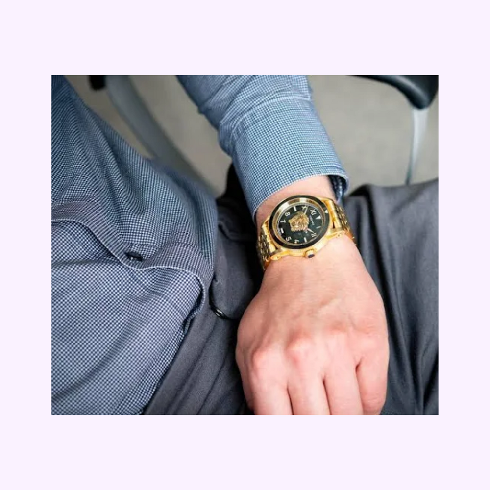 Versace V-PALAZZO (43mm) Black Dial / Gold PVD Stainless