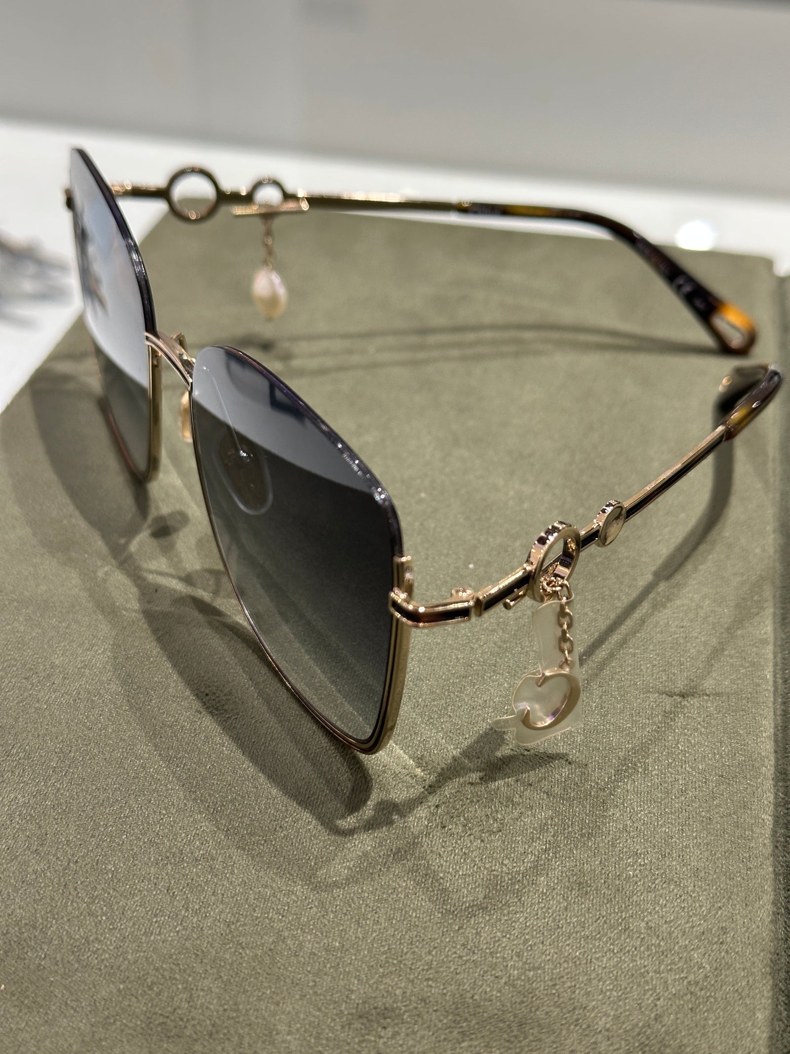 Chloe/サングラス(yuki) Chloe Sunglasses CH0262S-001 58 WOMAN upc 889652514963 – Lexor Miami