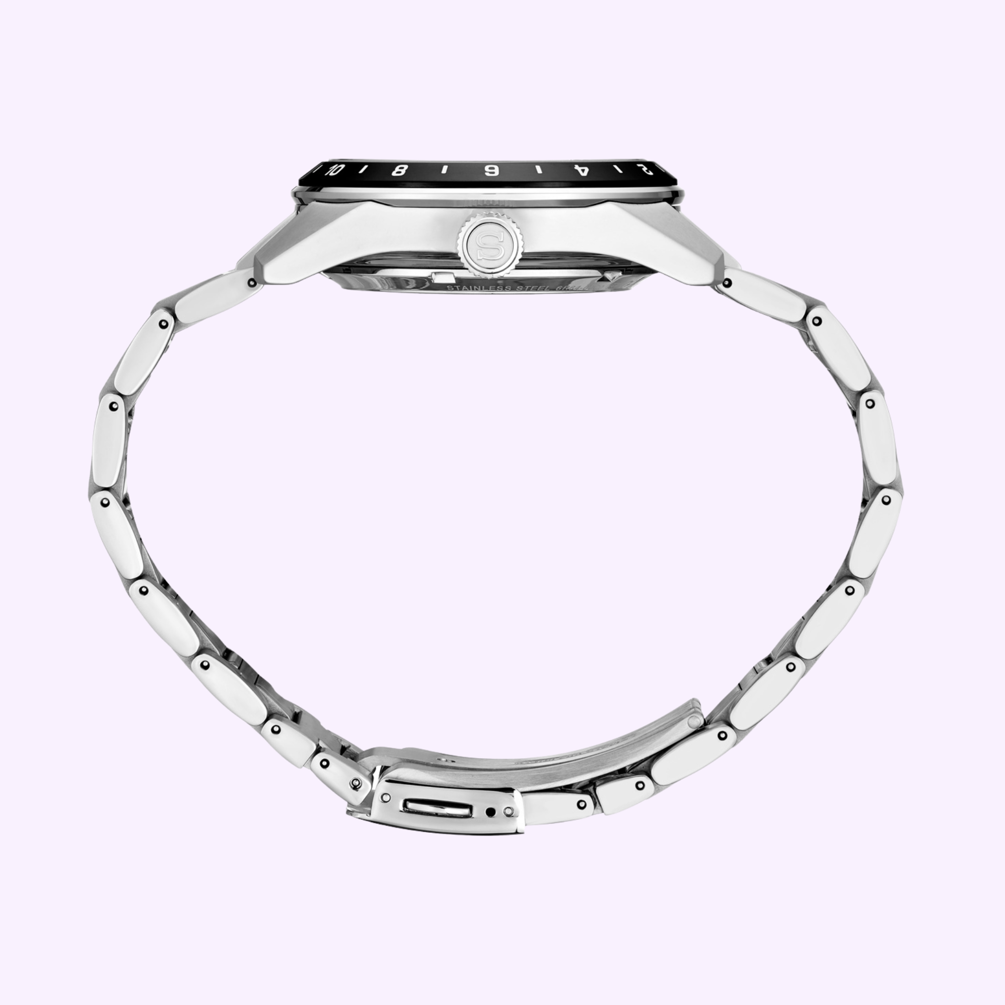 Side view of the Seiko Luxe Watches PRESAGE SHARP-EDGED SERIES GMT SPB221, featuring a rectangular face, black bezel, and visible crown. The partially open band curves against a light purple background, highlighting Japanese craftsmanship.
