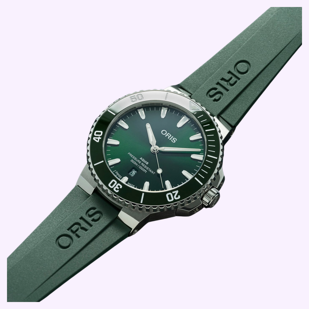 Oris Aquis Date 43.5 mm dive watch with green dial, rotating bezel and green rubber strap