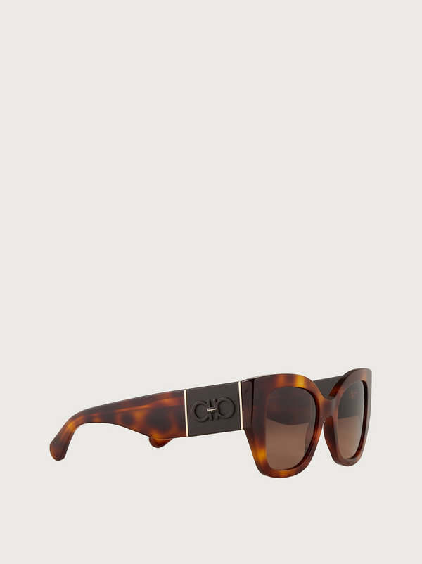 Salvatore Ferragamo SF1045S - 238 / CLASSIC TORTOISE ACETATE SUNGLASSES